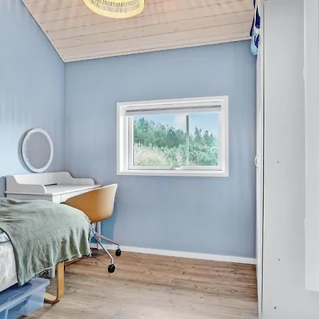 Stunning In With 3 Bedrooms And Internet Jerup