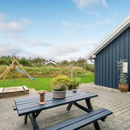 Ferienhaus Stunning In With 3 Bedrooms And Internet
